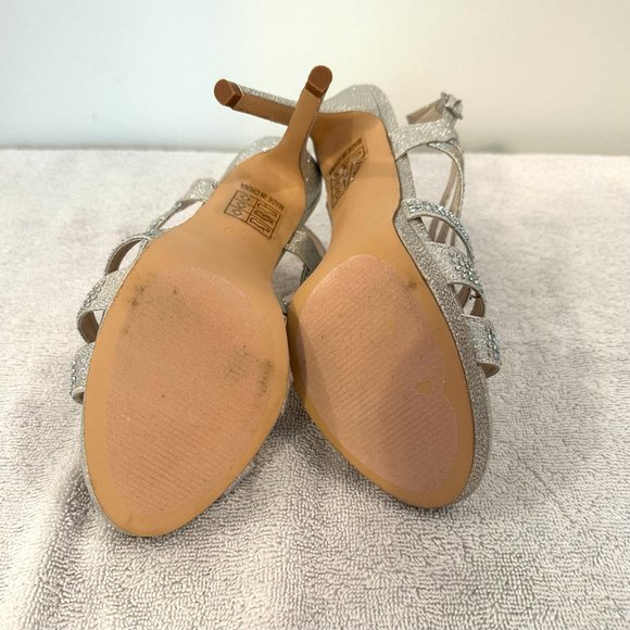David's Bridal Silver Platform Strappy Heels, Size 8.5 - Picture 4 of 5